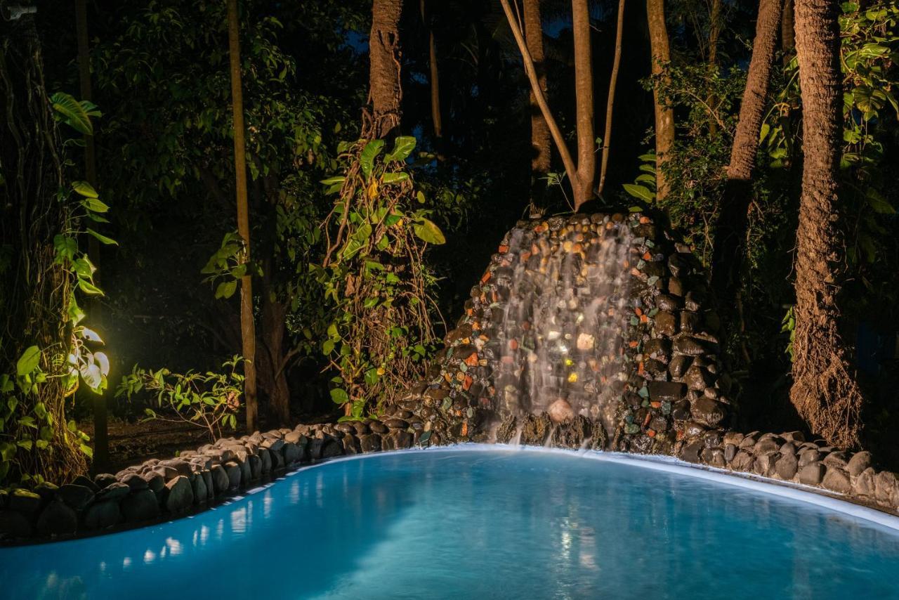 Saffronstays Chikoo Wadi- 3Bdr Pet-Friendly Villa With Pool In Boisar מראה חיצוני תמונה